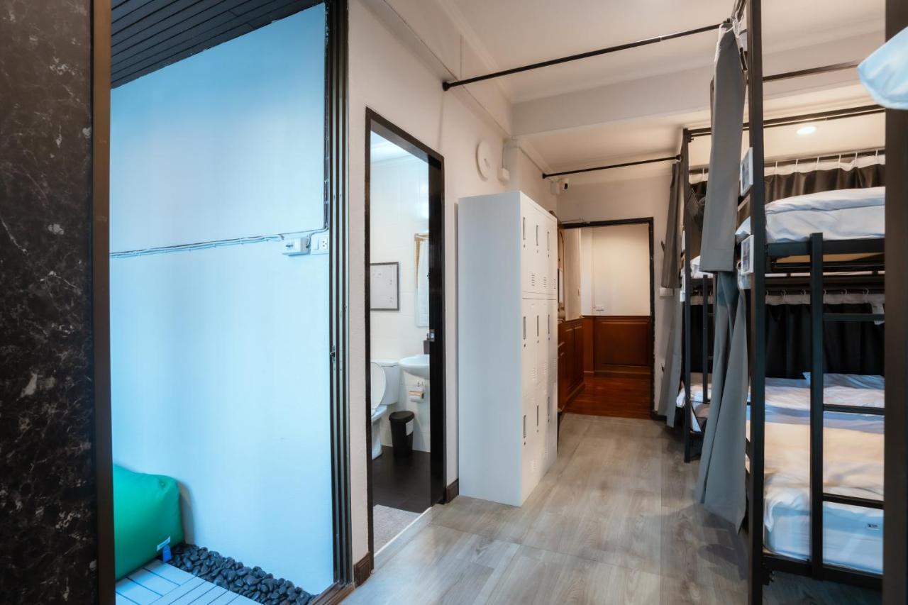 420 Hostel - Ekkamai Buds & Beds Bangkok Extérieur photo